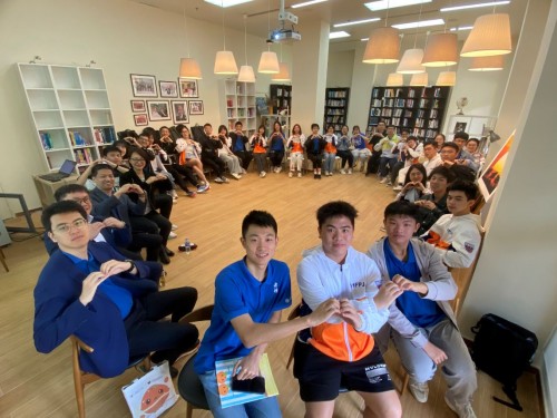Students and faculty from UM and Tsinghua University explore sustainable development strategies