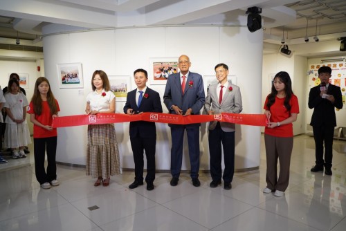 UM organises exhibition ‘Sunshine in the Mountains’ to showcase achievements of volunteer teaching p...